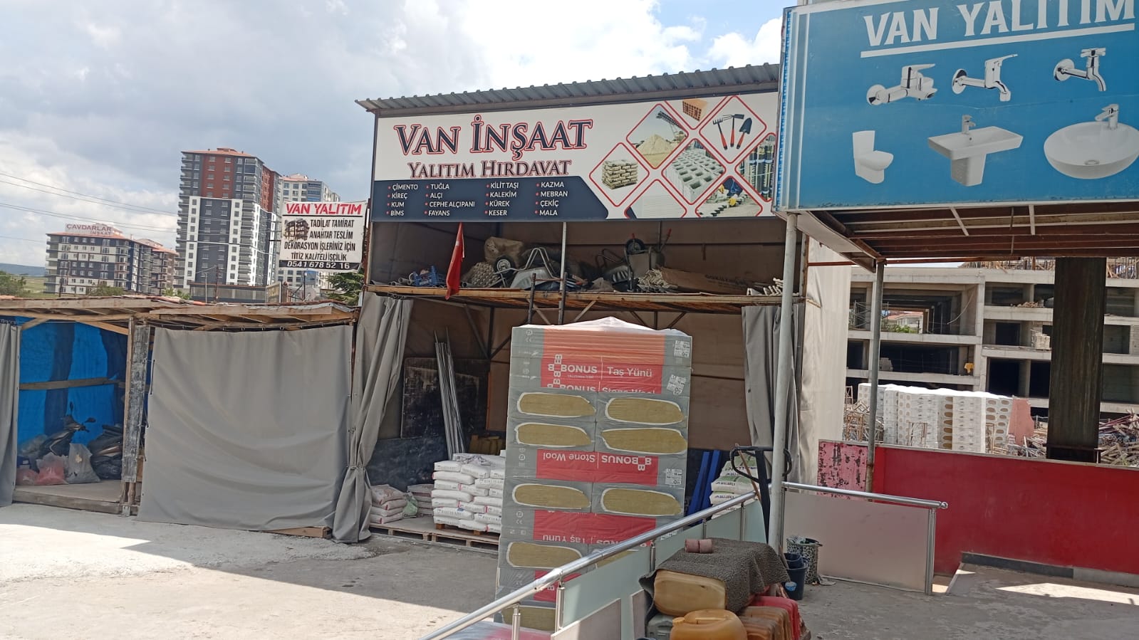 Van Yalıtım mağazası — Mavi Göl Caddesi, Mamak/Ankara